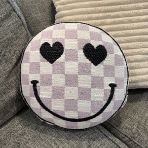 Brocante Smiley Face Pillow Round Checkerboard Heart Eyes Lavender White